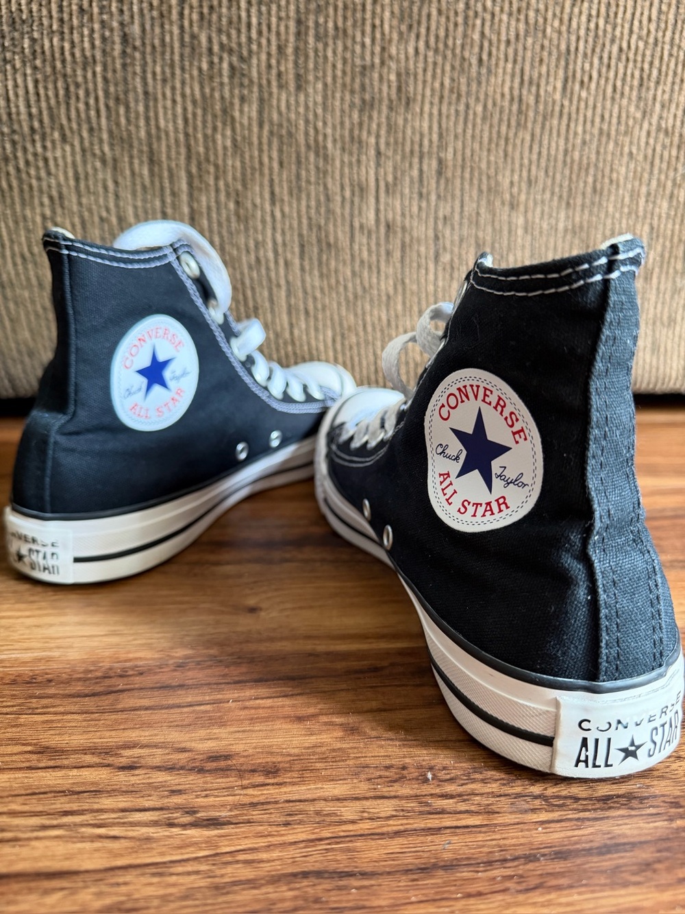 Dark Navy Canvas Converse High Top Sneaker Women’s US 8.5 Men’s US 6.5